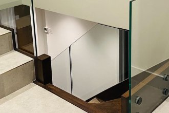 how-safe-are-glass-balustrades
