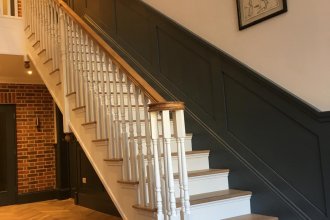 timeless-staircase-designs-for-historic-dorset-commercial-buildings
